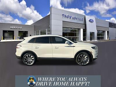 Used 2022 Lincoln Nautilus - photo 1