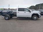 New 2026 GMC Sierra 3500 Crew Cab 60 CA Cab Chassis for sale #UG1075 - photo 3