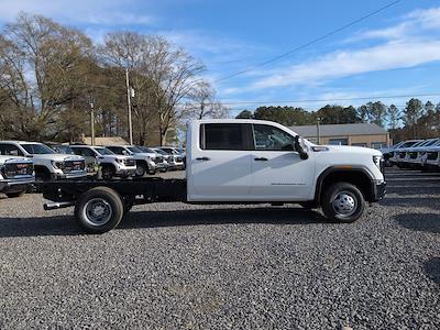New 2026 GMC Sierra 3500 Crew Cab 60 CA Cab Chassis for sale #UG718 - photo 2