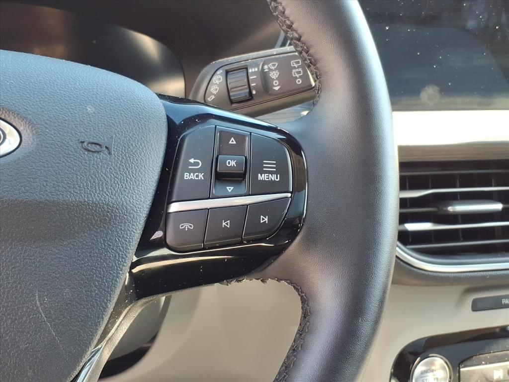 New 2024 Ford Escape - photo 18
