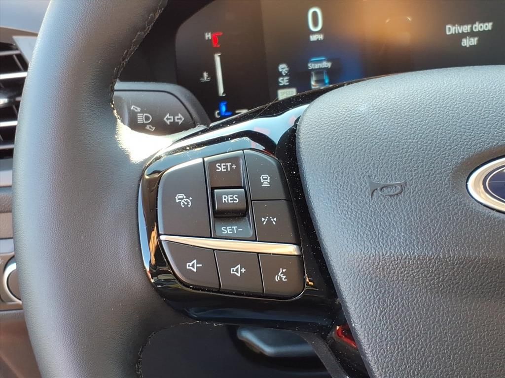New 2024 Ford Escape - photo 19