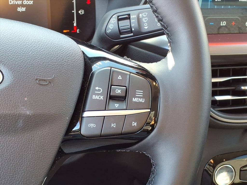 New 2024 Ford Escape - photo 20