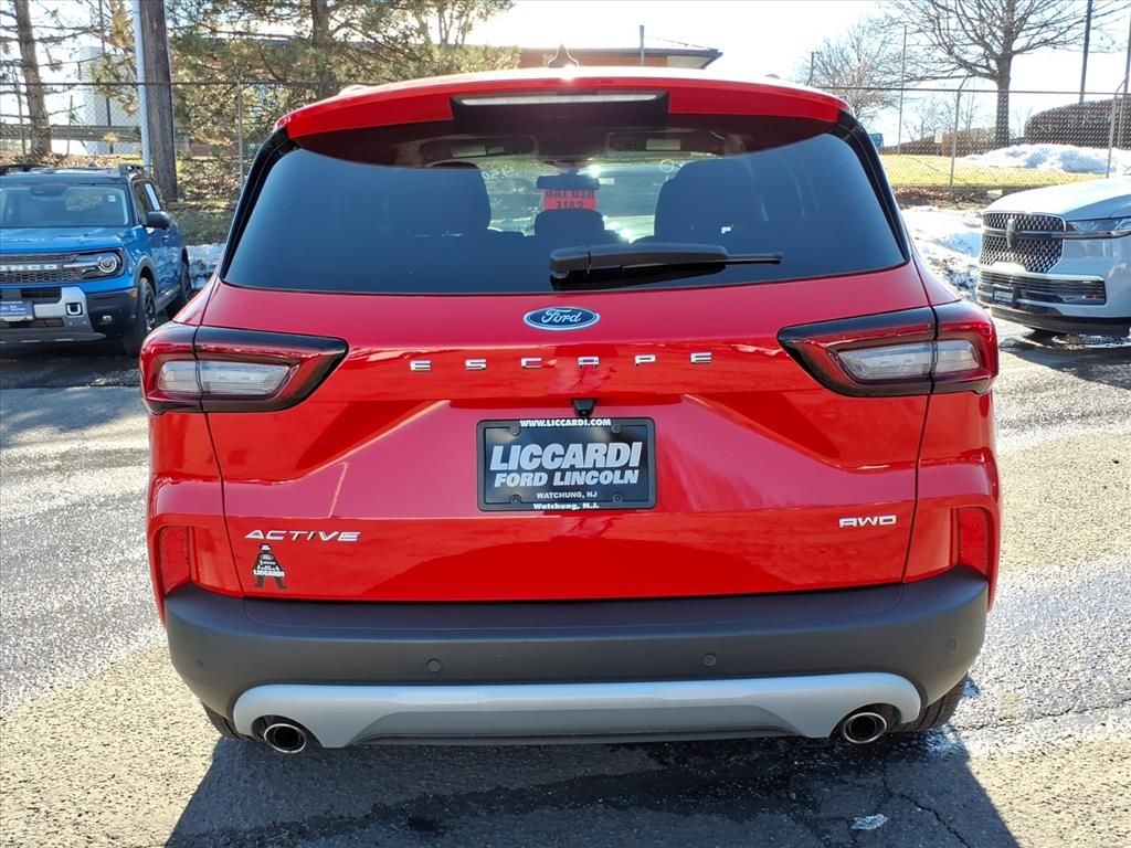 New 2024 Ford Escape - photo 8