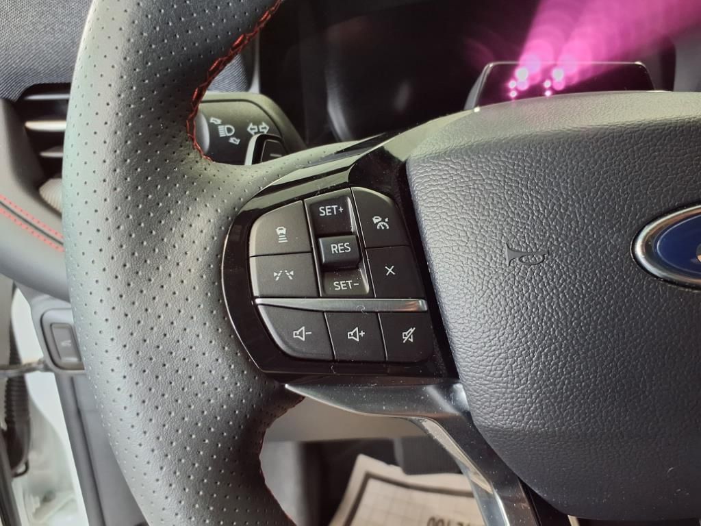 New 2025 Ford Explorer - photo 21