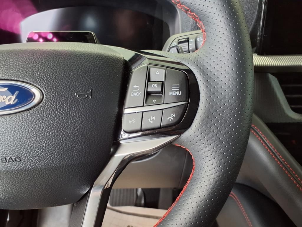 New 2025 Ford Explorer - photo 22