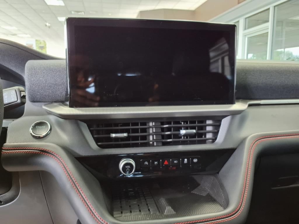 New 2025 Ford Explorer - photo 24