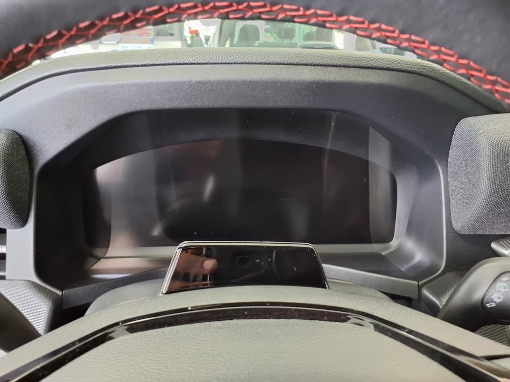 New 2025 Ford Explorer - photo 26