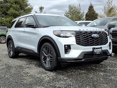 New 2026 Ford Explorer - photo 1
