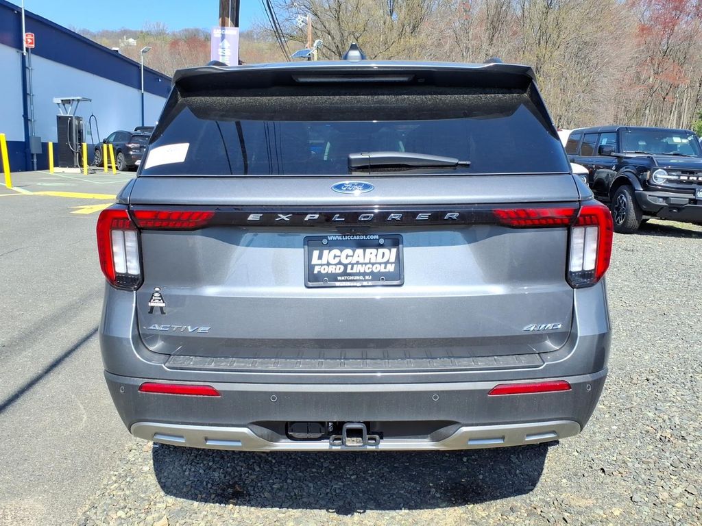 New 2026 Ford Explorer - photo 6