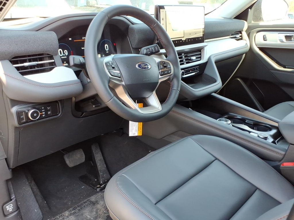 New 2026 Ford Explorer - photo 11