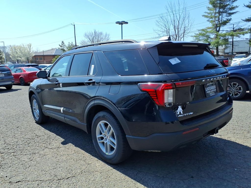 New 2026 Ford Explorer - photo 6