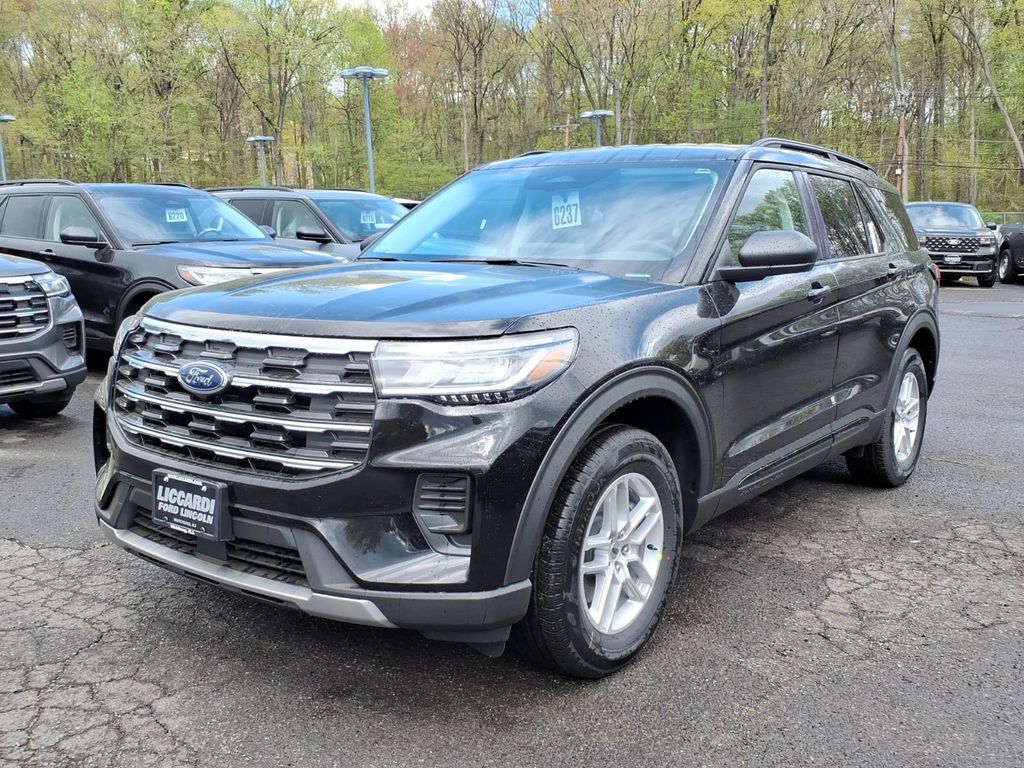 New 2026 Ford Explorer - photo 5