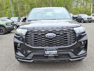 New 2026 Ford Explorer - photo 2