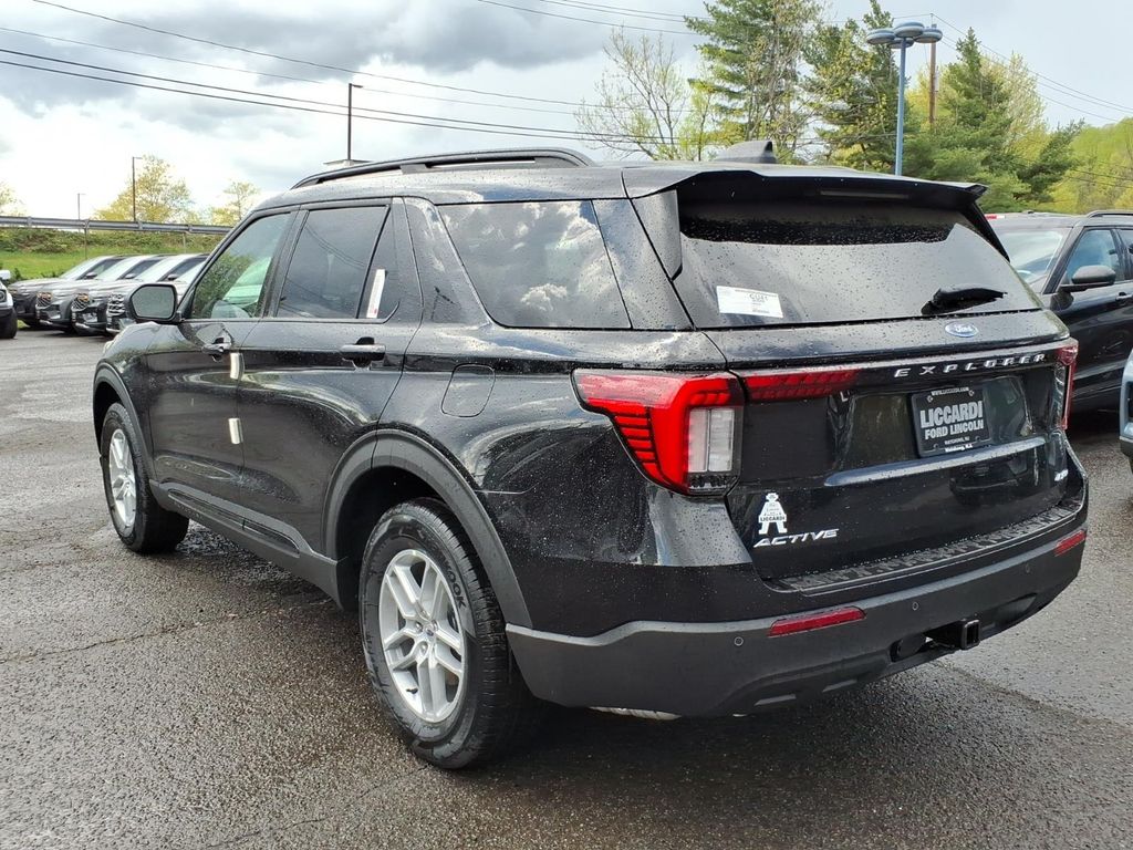 New 2026 Ford Explorer - photo 6