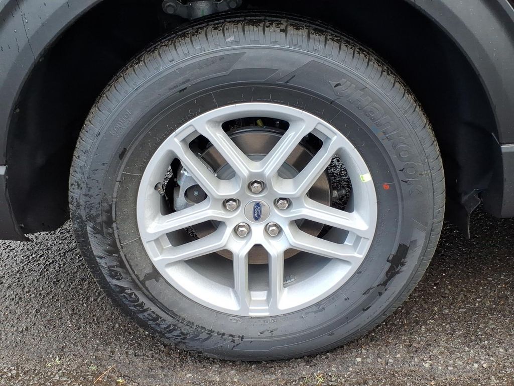 New 2026 Ford Explorer - photo 9