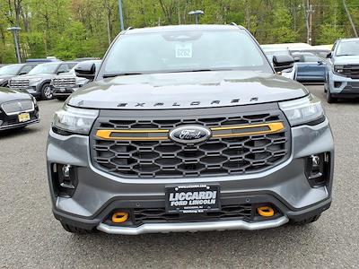 New 2026 Ford Explorer - photo 2