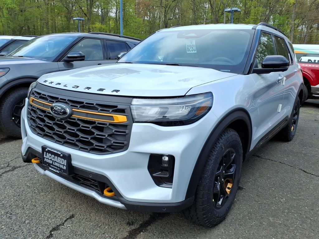 New 2026 Ford Explorer - photo 5