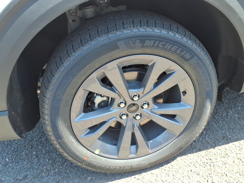 New 2026 Ford Explorer - photo 9