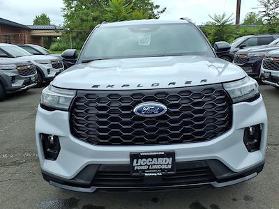 2026 Ford Explorer 4WD SUV for sale #266537 - photo 2