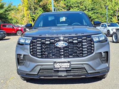 2027 Ford Explorer 4WD SUV for sale #278026 - photo 2