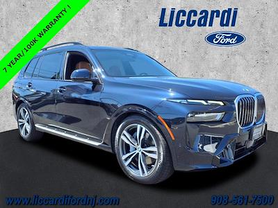 Used 2023 BMW X7 - photo 1