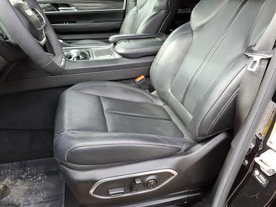 Used 2022 Jeep Wagoneer - photo 1