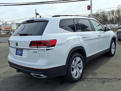 Used 2023 Volkswagen Atlas - photo 1
