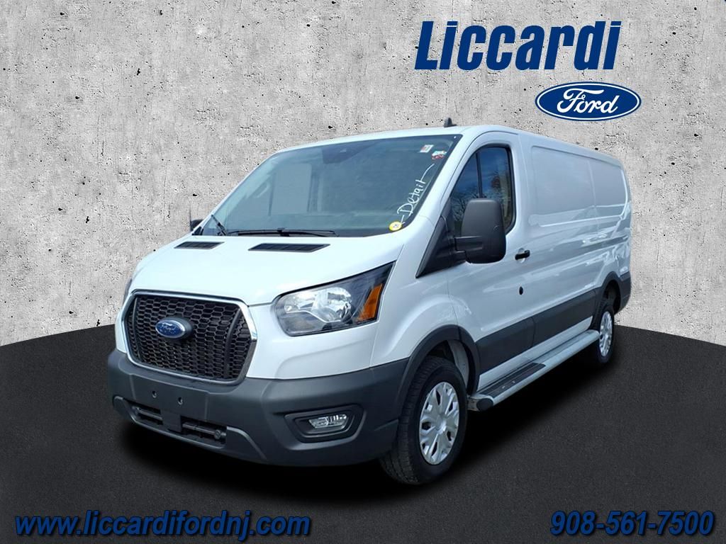 Used 2024 Ford Transit 250 - photo 1