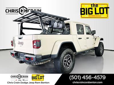 2020 Jeep Gladiator Crew Cab 4WD Pickup for sale #LL189946 - photo 2