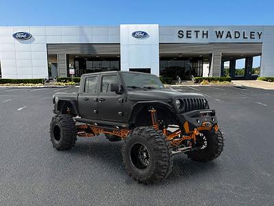 Used 2020 Jeep Gladiator - photo 1