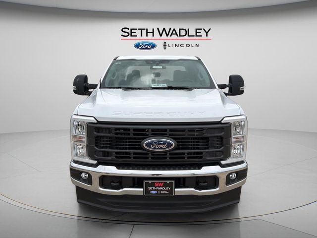 New 2026 Ford F-250 - photo 2