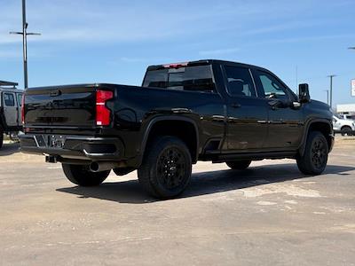Used 2024 Chevrolet Silverado 2500 - photo 1