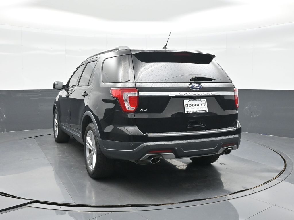Used 2018 Ford Explorer - photo 6