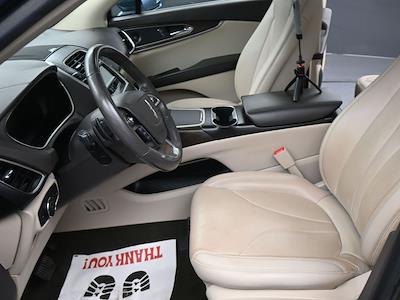 2019 Lincoln Nautilus FWD SUV for sale #KBL24939 - photo 2