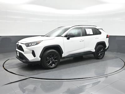 Used 2021 Toyota RAV4 - photo 1