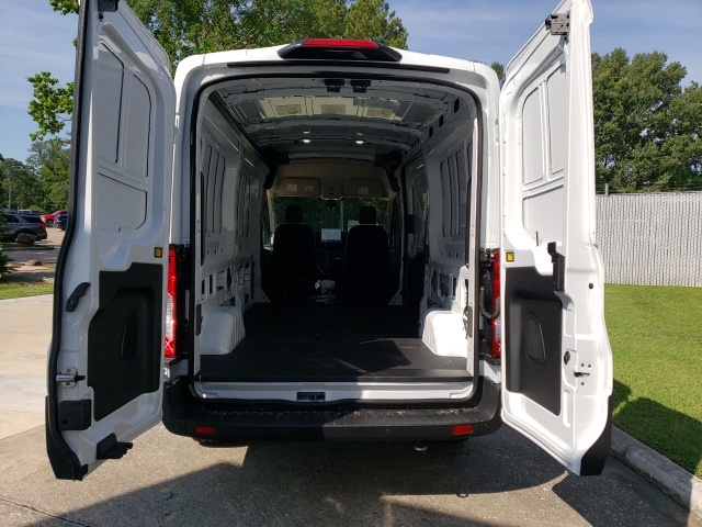 New 2023 Ford E-Transit 350 - photo 2