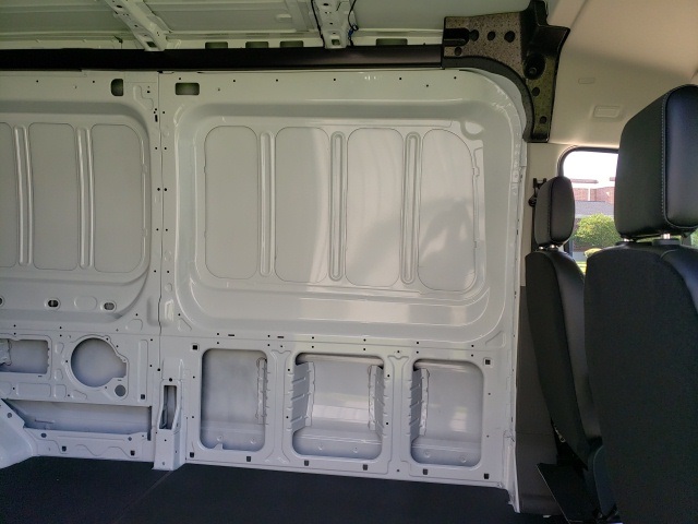 New 2023 Ford E-Transit 350 - photo 17