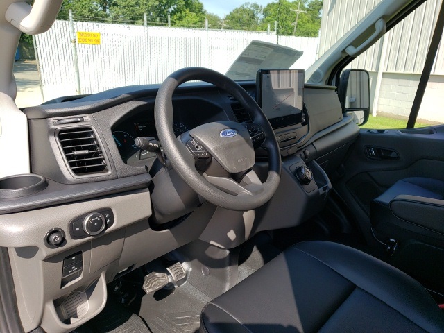 New 2023 Ford E-Transit 350 - photo 9
