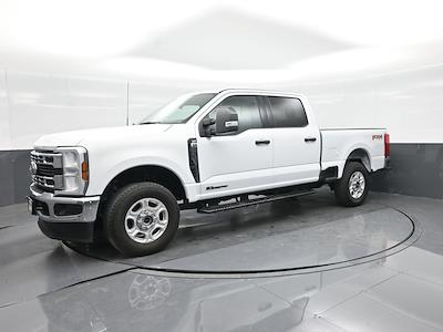 Used 2025 Ford F-250 - photo 1