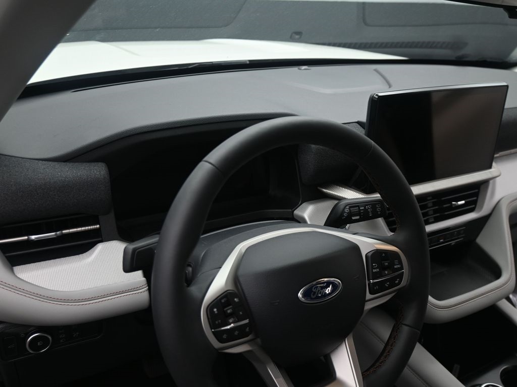 New 2026 Ford Explorer - photo 8