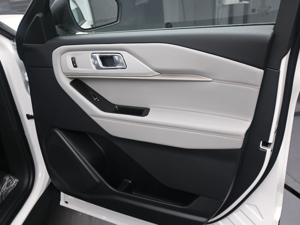 New 2026 Ford Explorer - photo 10