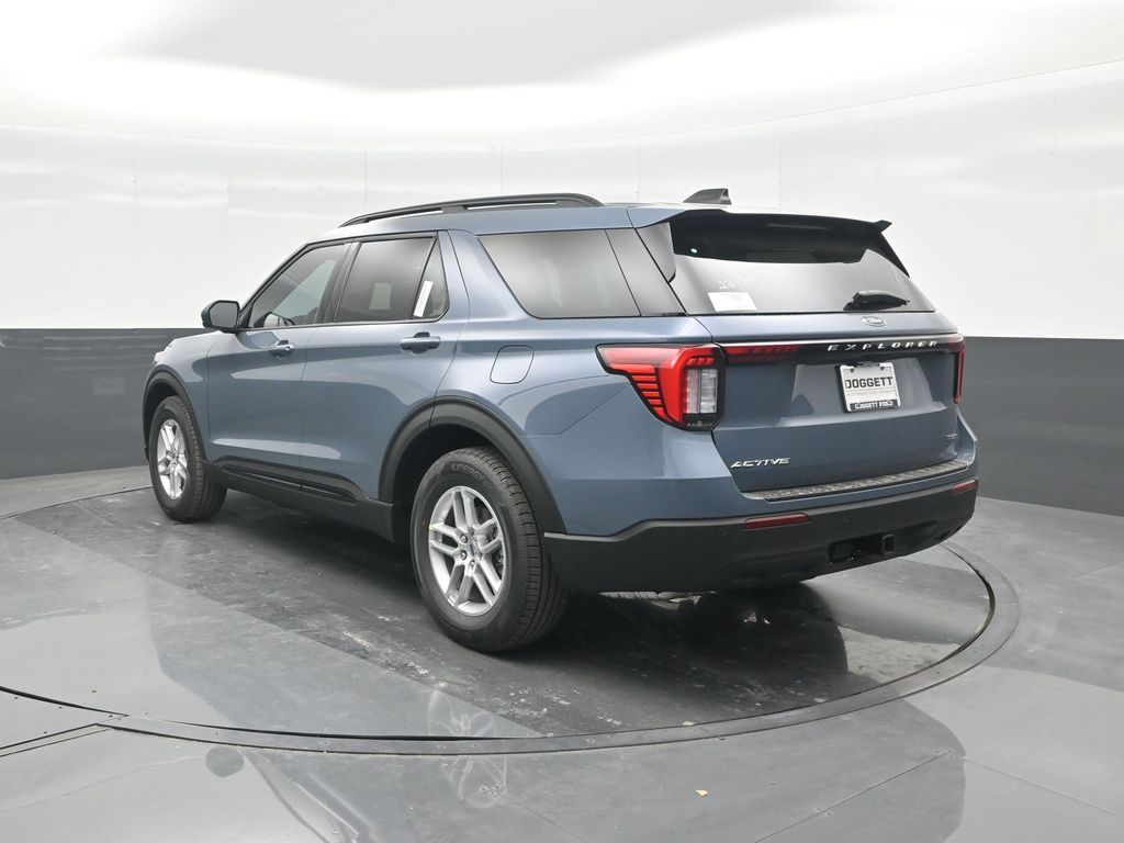 New 2026 Ford Explorer Active - photo 2