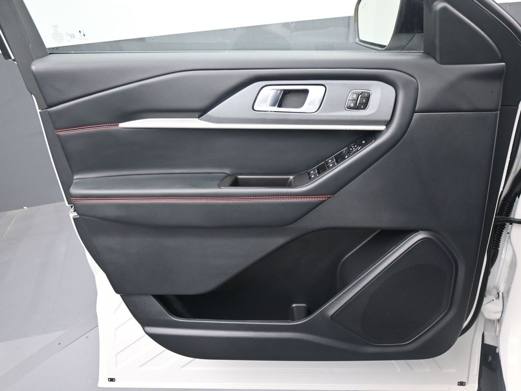 New 2026 Ford Explorer - photo 15