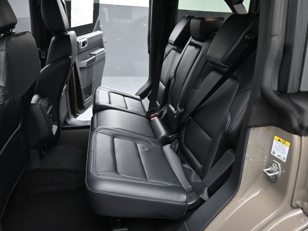 New 2026 Ford Bronco - photo 16