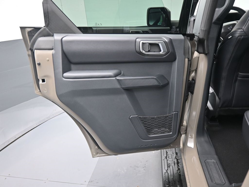 New 2026 Ford Bronco - photo 17