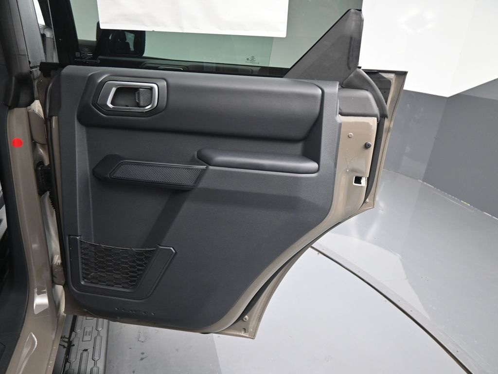 New 2026 Ford Bronco - photo 21