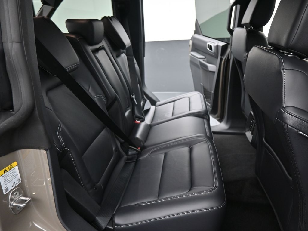 New 2026 Ford Bronco - photo 9