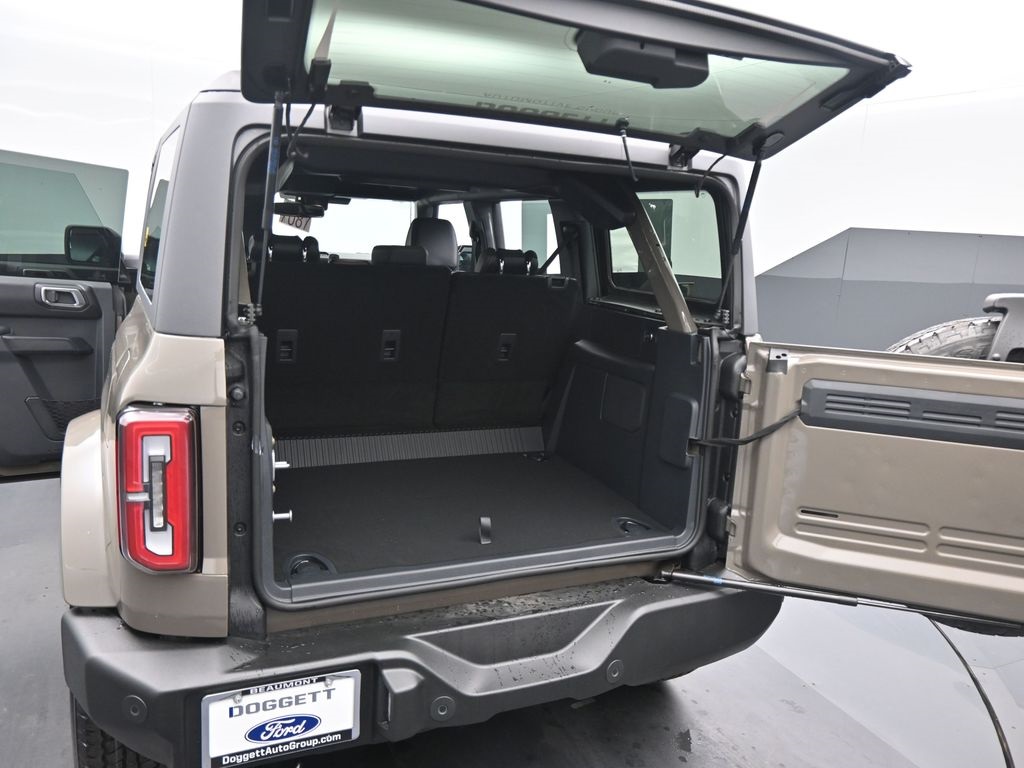 New 2026 Ford Bronco - photo 11