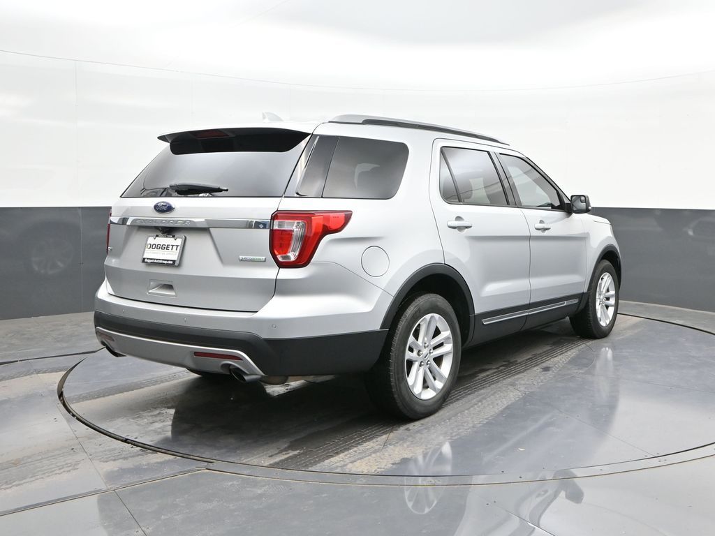 Used 2017 Ford Explorer - photo 13