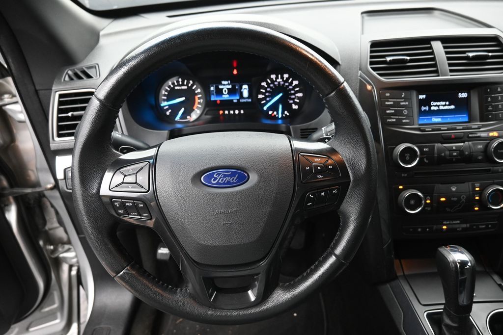 Used 2017 Ford Explorer - photo 29
